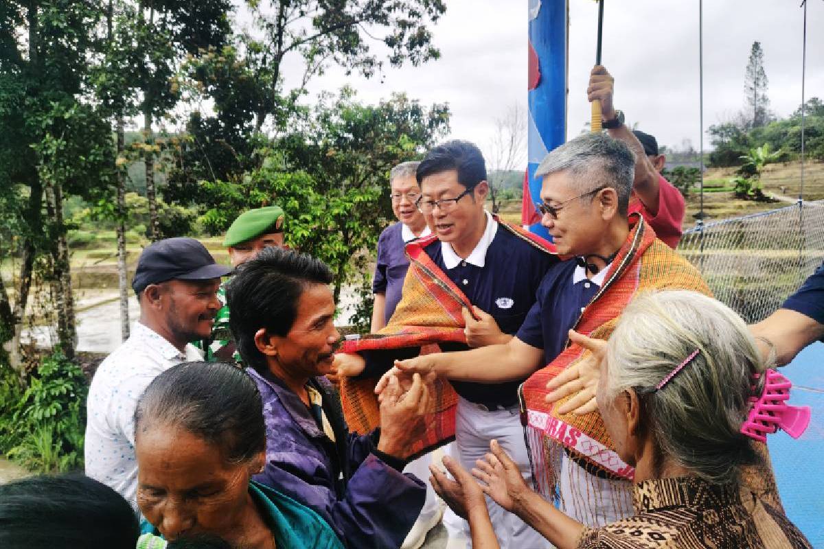 Jembatan Cinta Kasih, Penghubung Asa di Parlilitan
