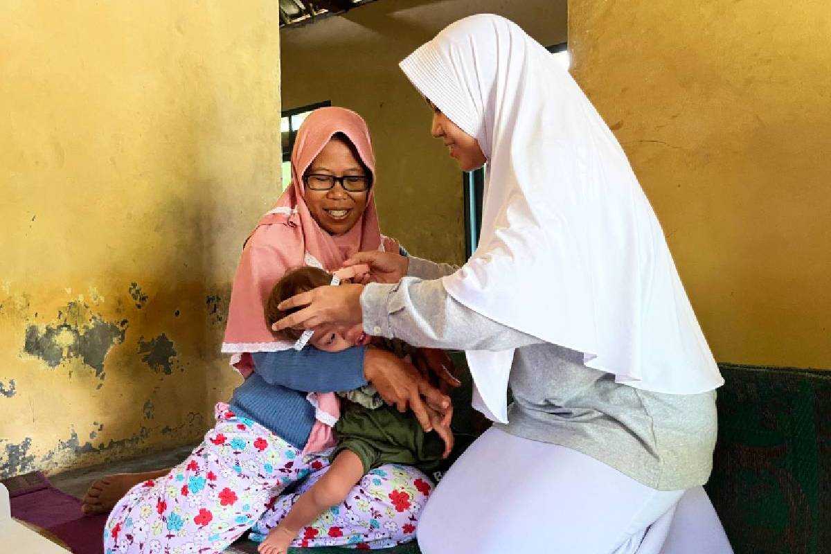 Dukungan Gizi untuk Azmi, Balita Stunting yang Terlahir Down Syndrome