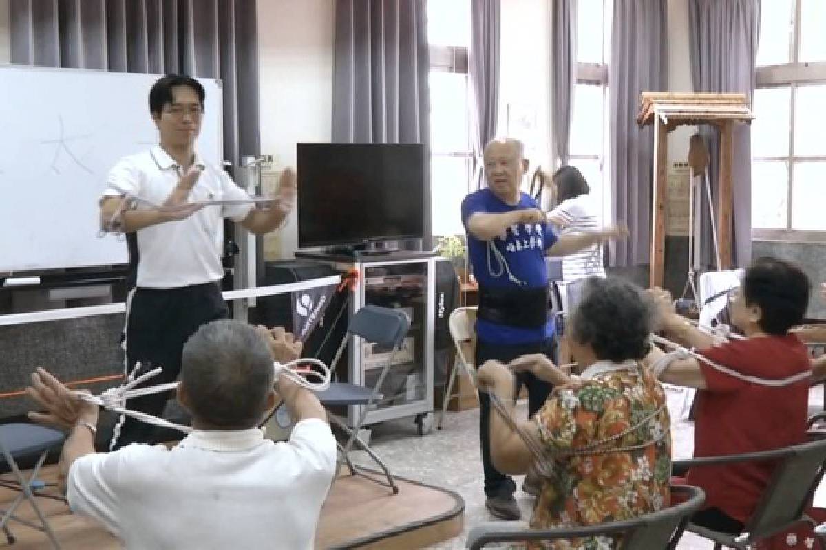 Ceramah Master Cheng Yen: Memanfaatkan Tubuh untuk Berbakti kepada Orang Tua