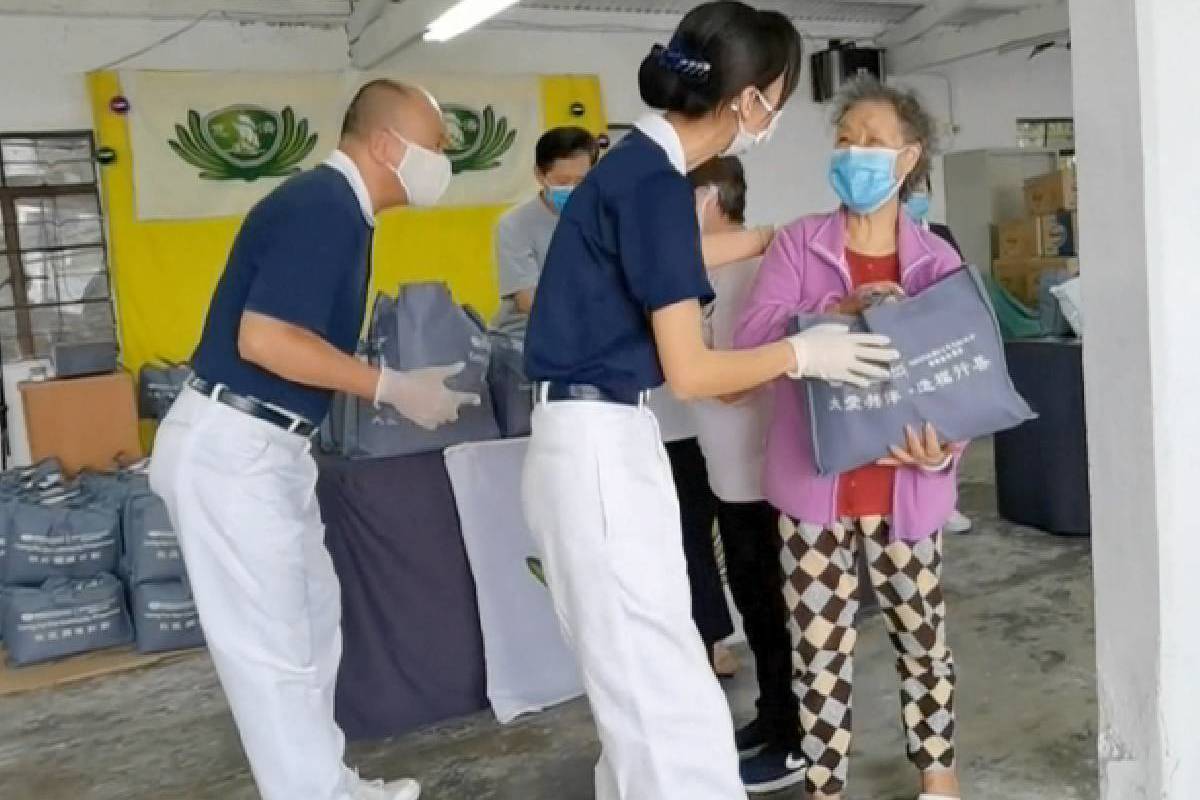 Ceramah Master Cheng Yen: Menciptakan Tanah Suci di Dunia dengan Menghimpun Berkah dan Kebajikan