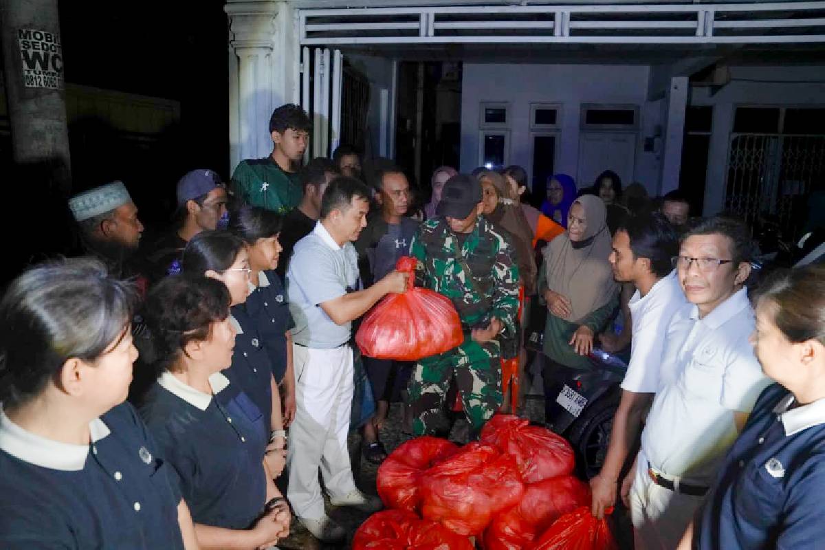 Bantuan Bencana Banjir di Sumatera: Bantuan Darurat untuk Banjir Medan Terus Disalurkan