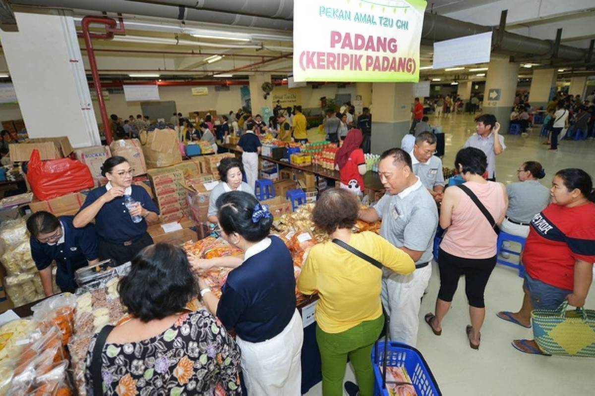 Pekan Amal Tzu Chi 2019: Berbagai Kuliner Nusantara Diboyong ke Pekan Amal 