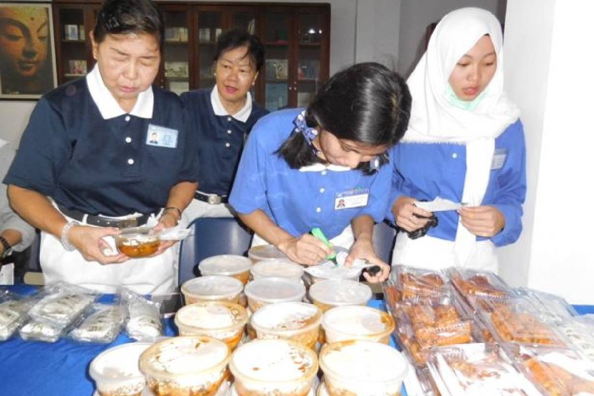 Bazar Vegetarian Menyambut Bulan Tujuh Penuh Berkah