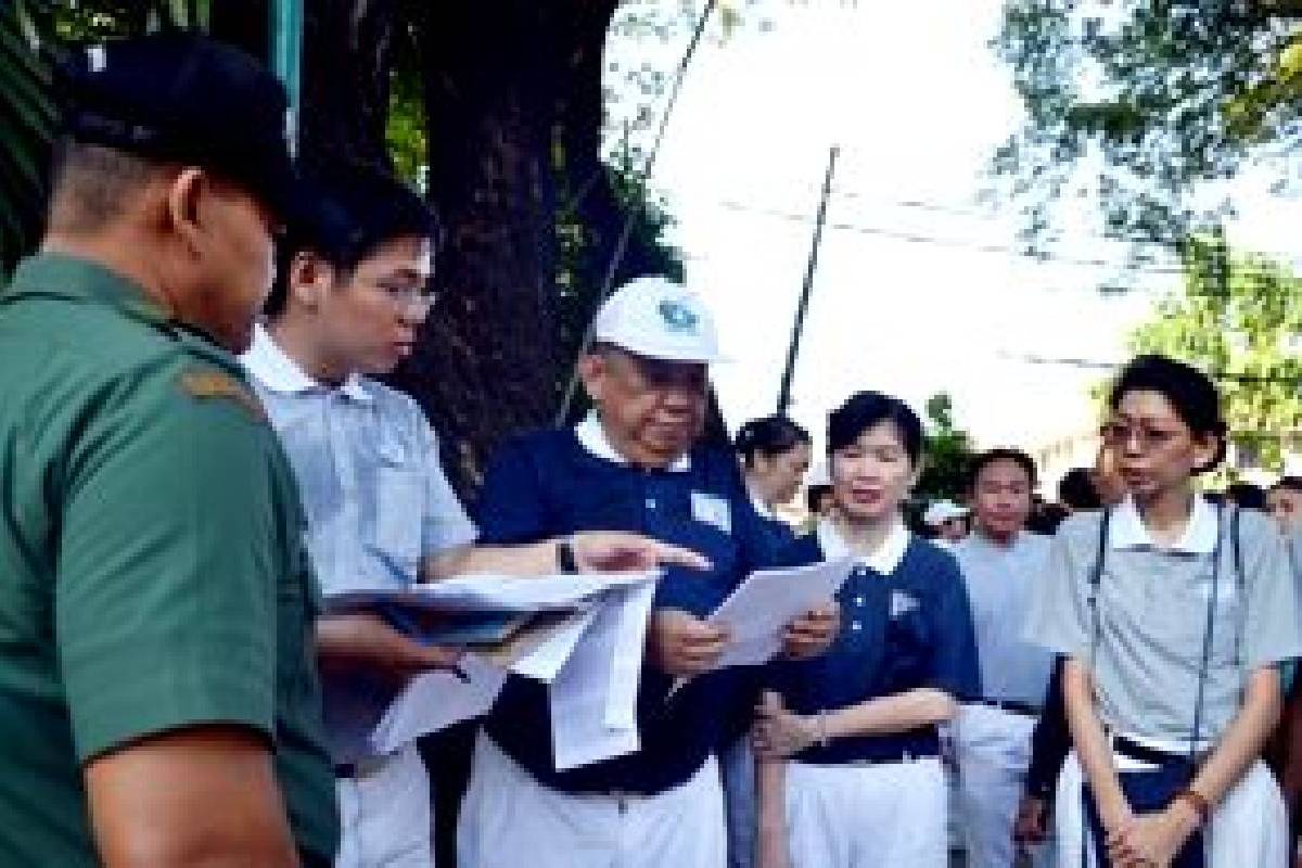 Relawan Tzu Chi Sibuk Persiapkan Lebaran