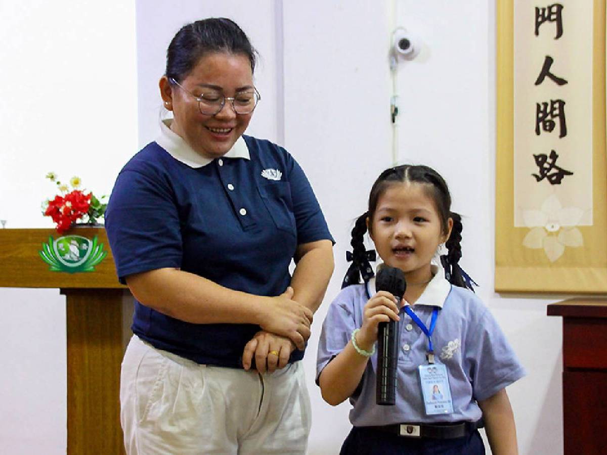 Lissa: Relawan Tzu Chi Tanjung Balai Karimun