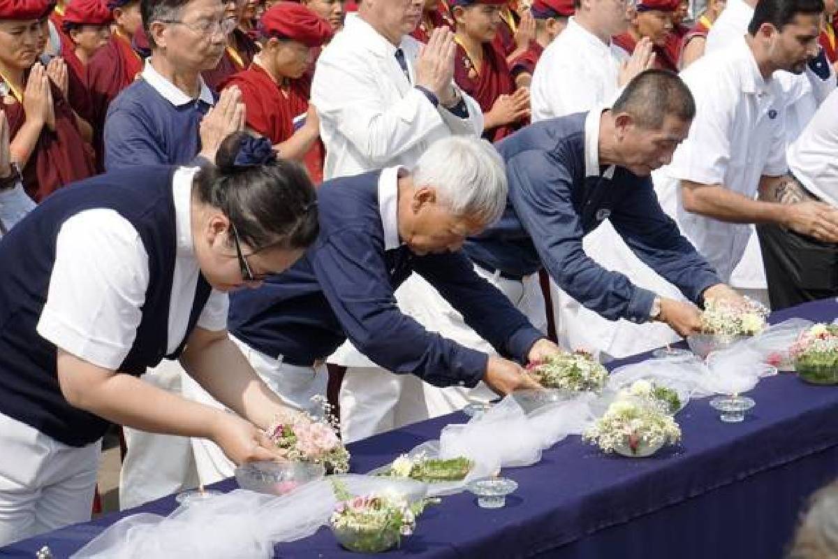 Gempa Nepal: Waisak Pertama Tzu Chi di Nepal