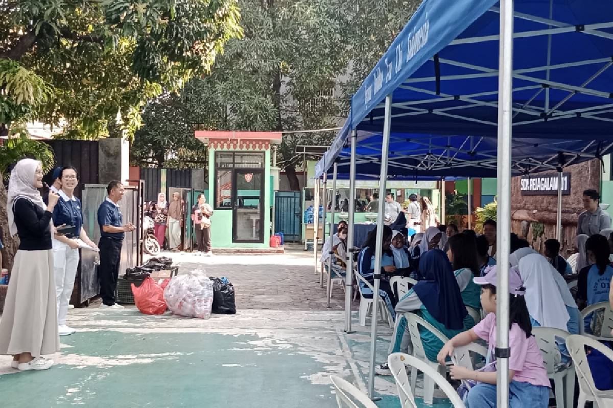 Semai Kepedulian Lingkungan, Hu Ai Angke Hadir di SDN Pejagalan 01