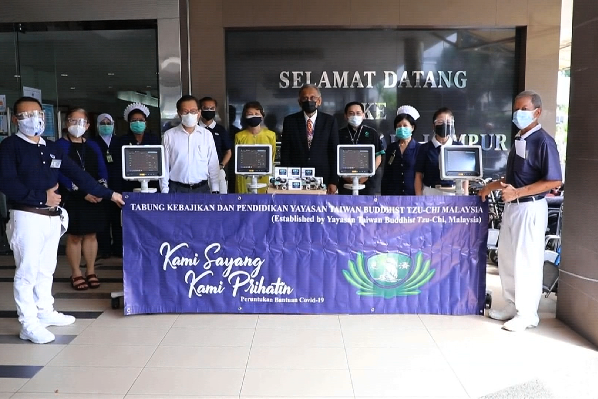 Ceramah Master Cheng Yen: Memancarkan Aliran Kebajikan dan Menghimpun Energi Positif   