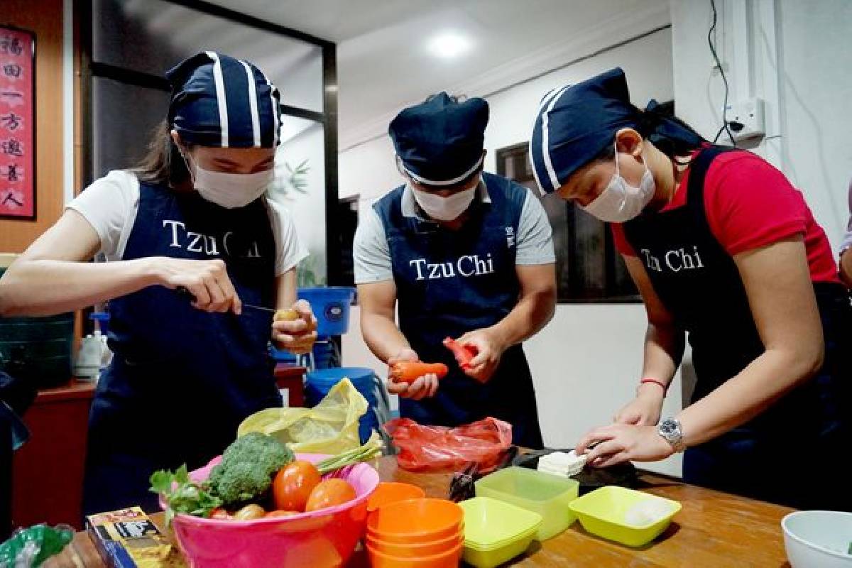 Kompetisi Masak Vegan di Tzu Chi Batam