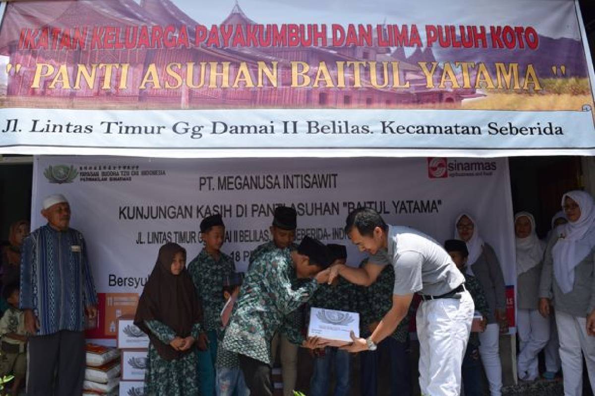 Berbagi Kasih di Panti Asuhan Baitul Yatama