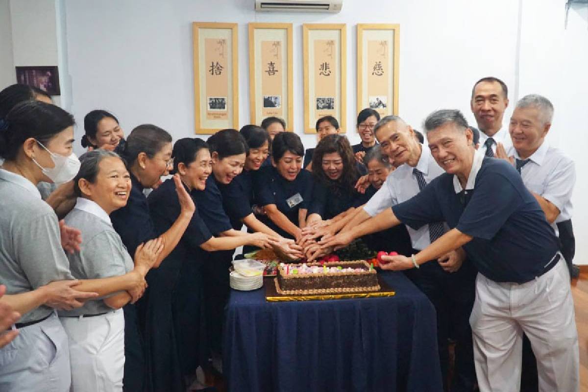 Syukuran Tiga Belas Tahun Depo Daur Ulang Titi Kuning 