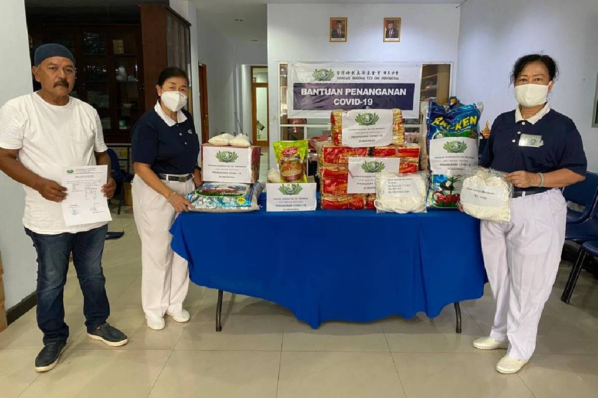 Bingkisan Ramadan dari Tzu Chi Makassar untuk Anak-anak di Panti Asuhan 