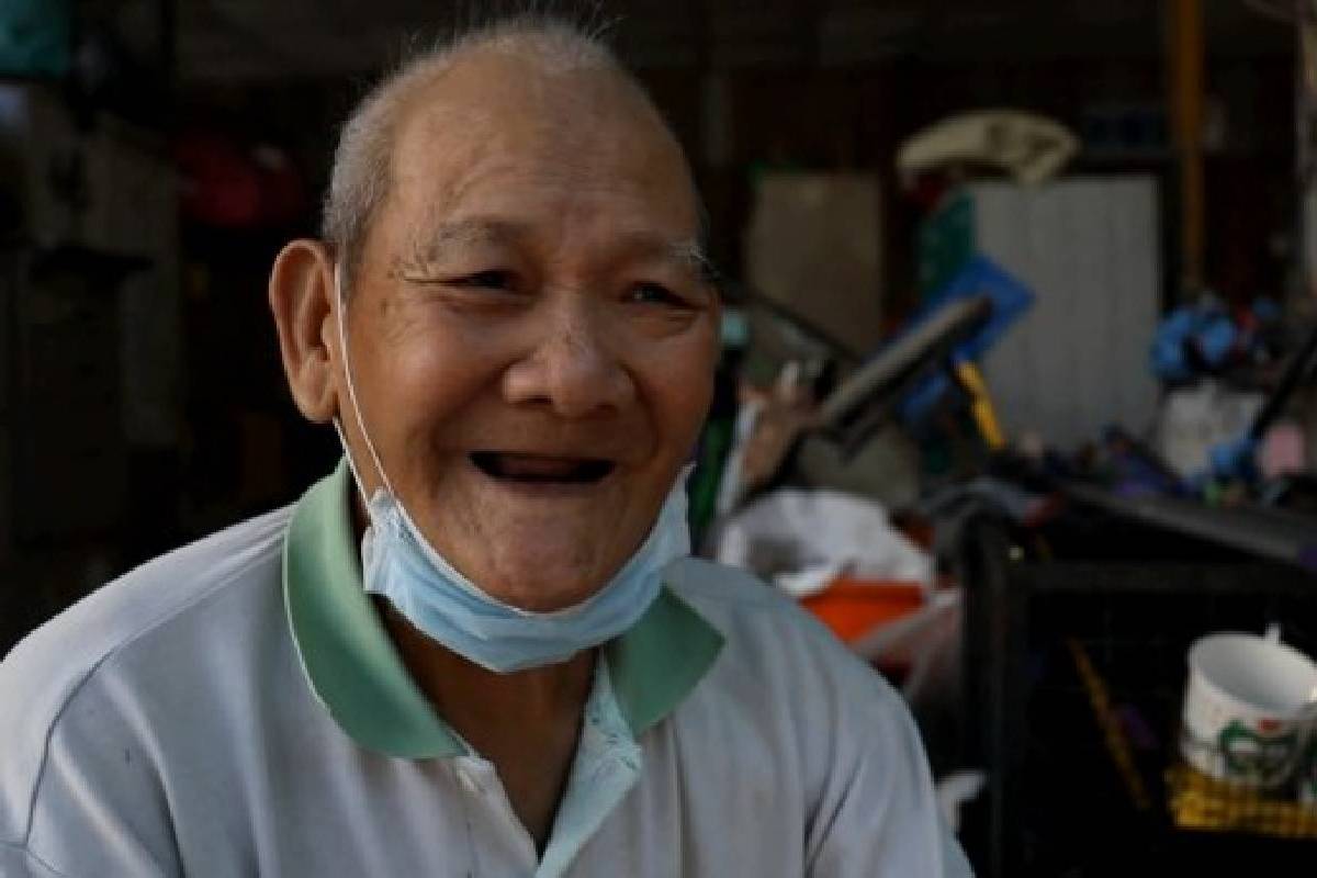 Ceramah Master Cheng Yen: Mengembangkan Nilai Hidup