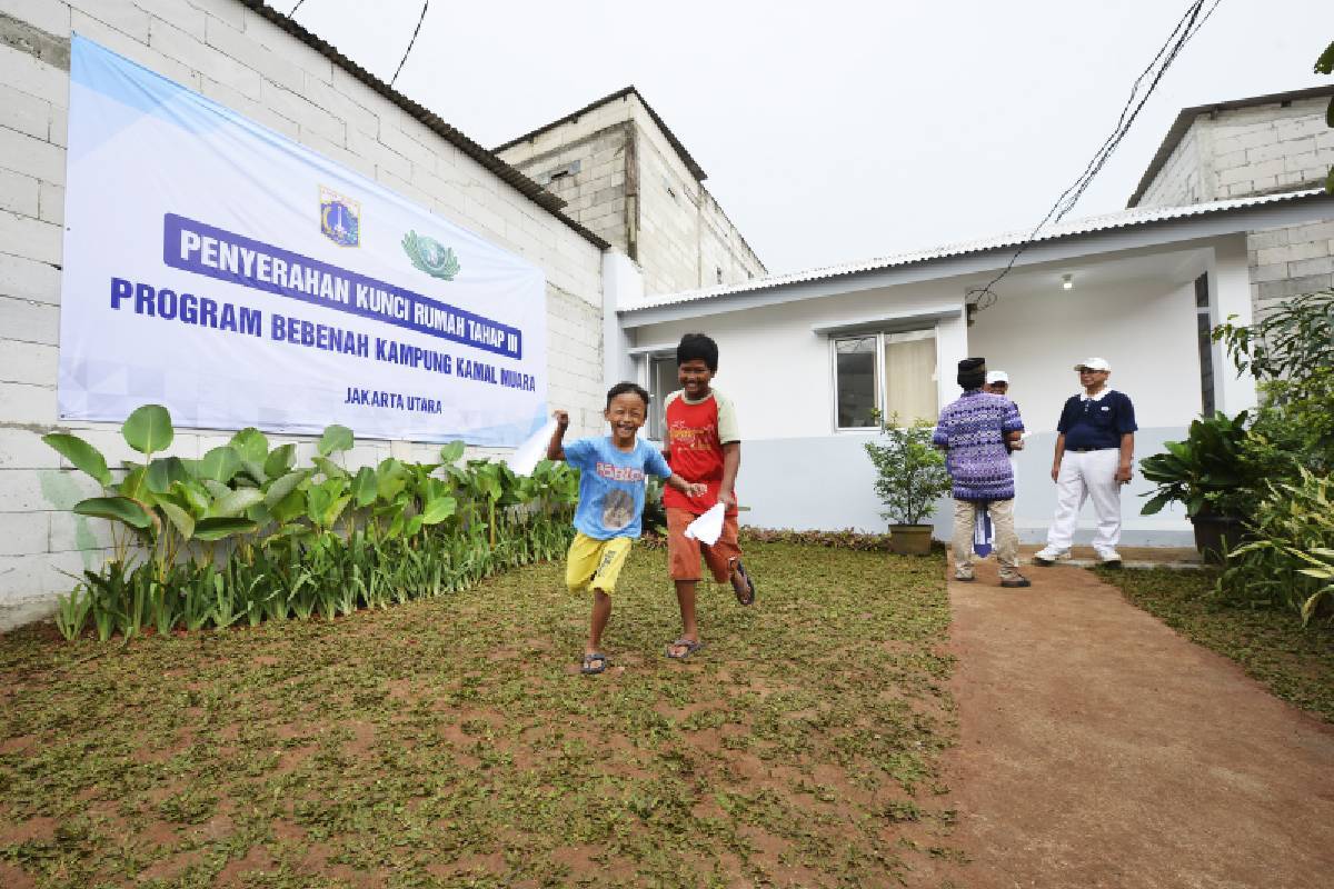 Peresmian Program Bebenah Kampung Tzu Chi di Kamal Muara Tahap III:  Rumah Aman Tak Lagi Hanya di Angan