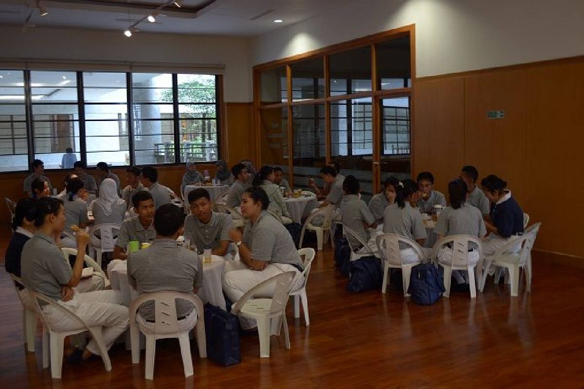 Gathering Mahasiswa Karir Tzu Chi : Menuai Wawasan Baru