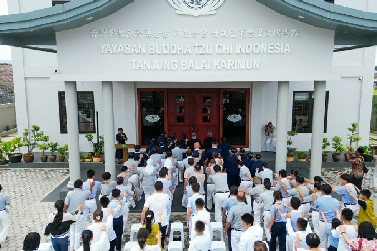 Perayaan HUT ke-14 dan Soft Opening Kantor Baru Tzu Chi Tanjung Balai Karimun