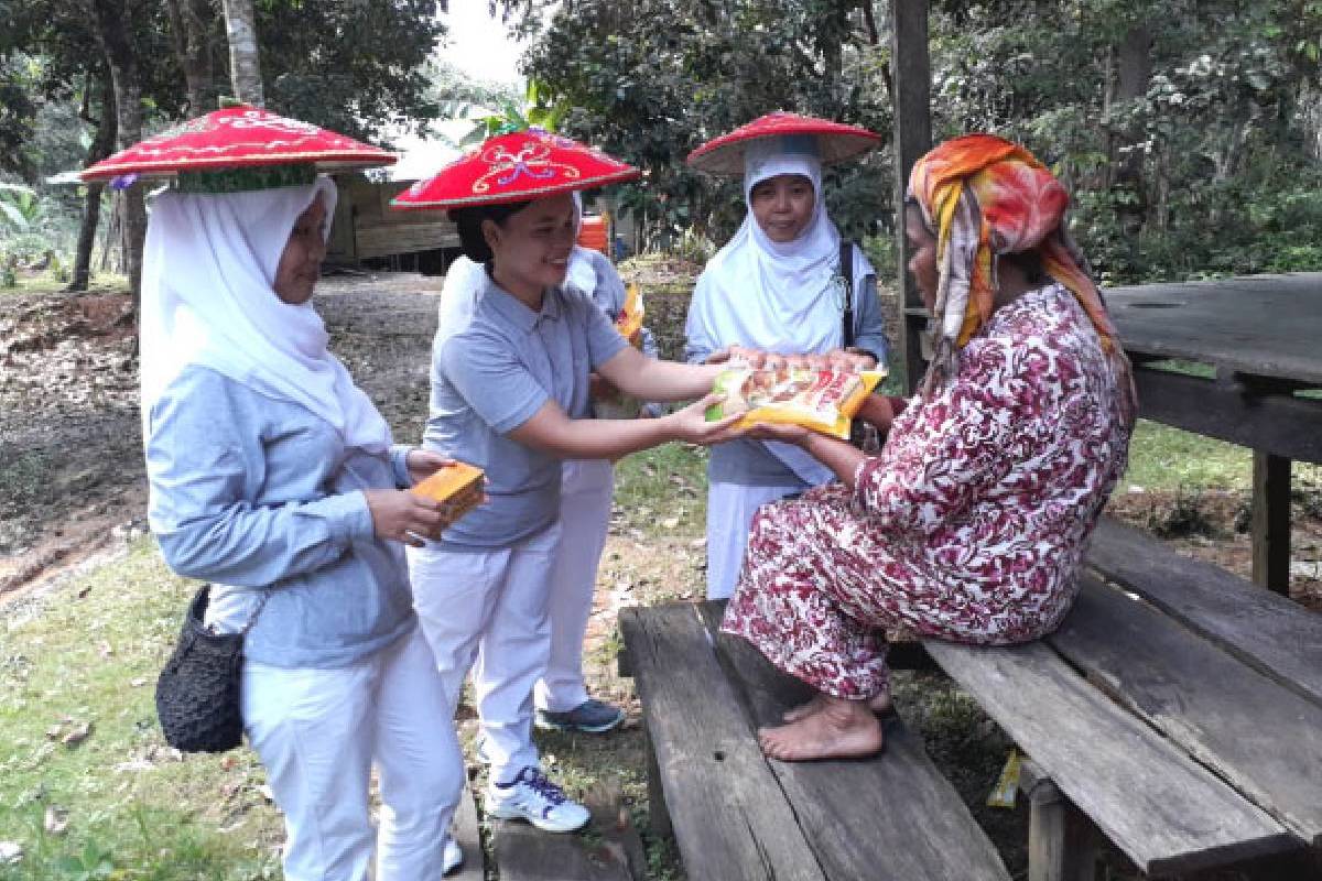 Kasih Sayang Kepada Para Lansia