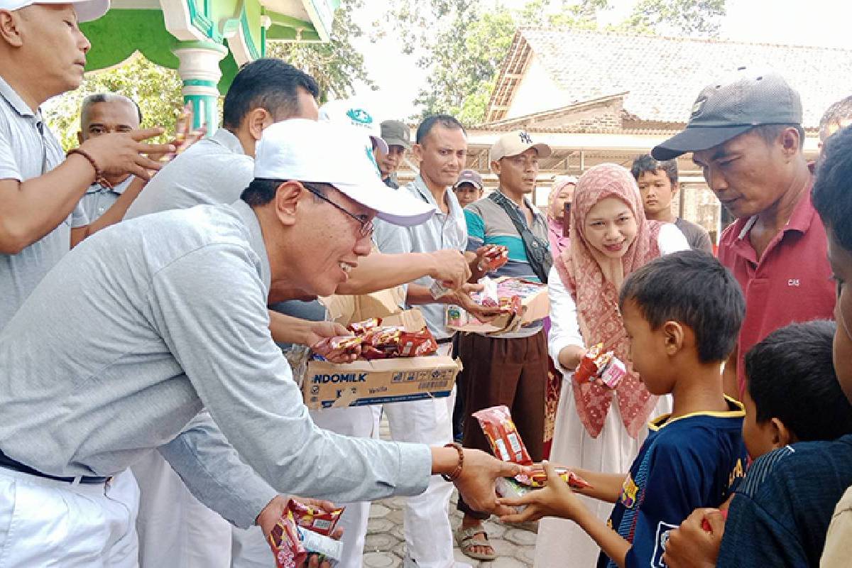 Bantuan Banjir di Candipuro, Lampung Selatan