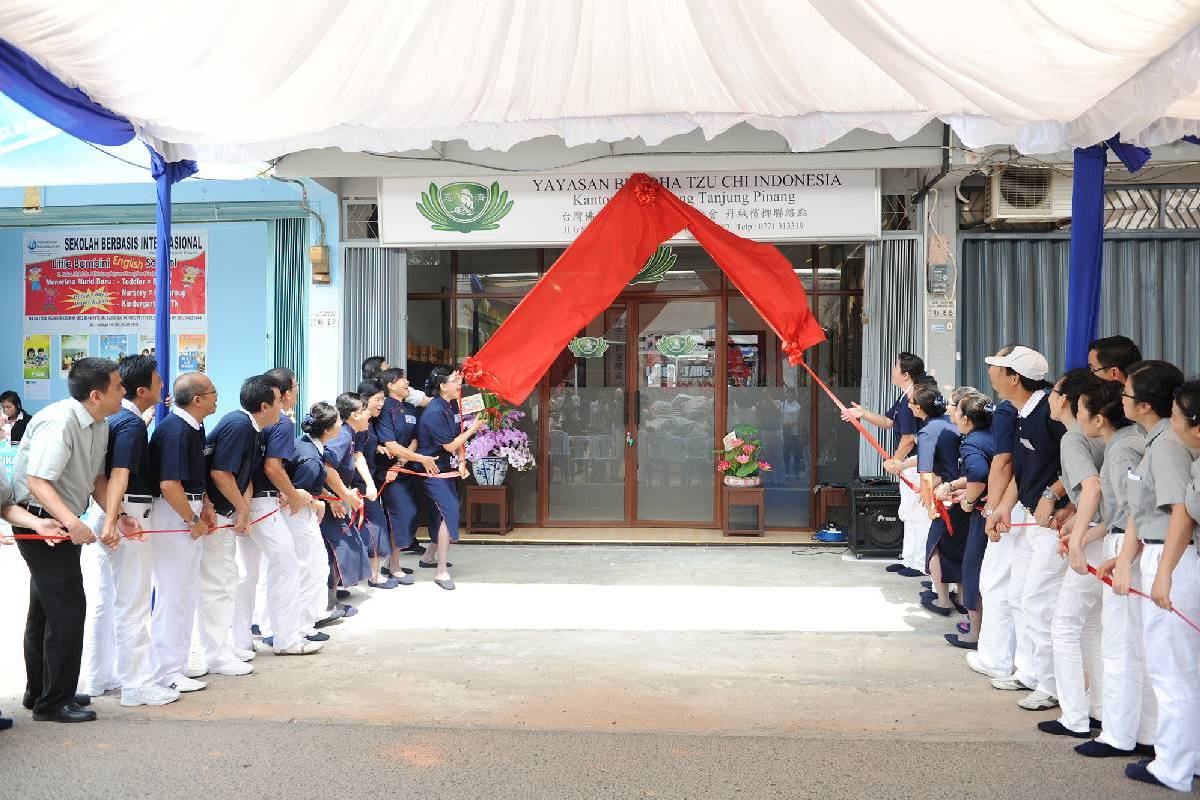 Meniti Asa dengan Kantor Penghubung Tzu Chi Tanjung Pinang