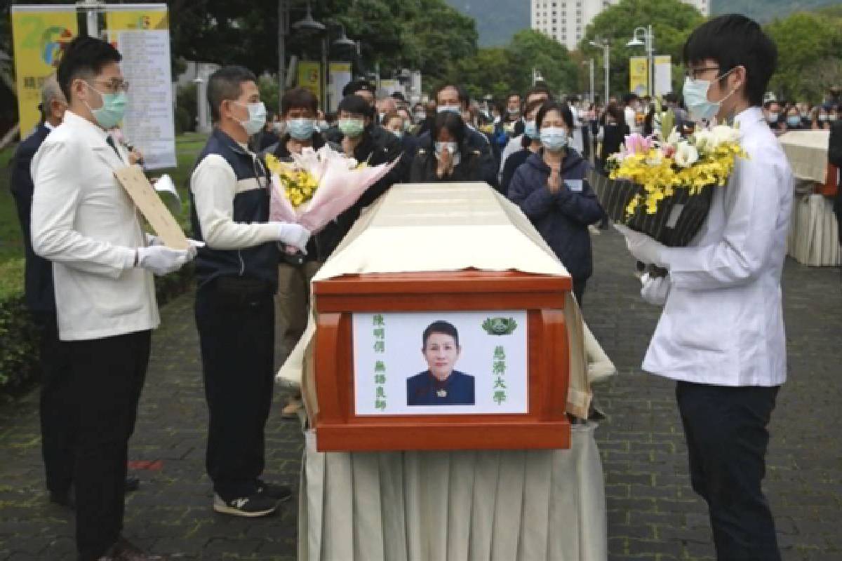 Ceramah Master Cheng Yen: Selamanya Memilih Jalan Kebajikan