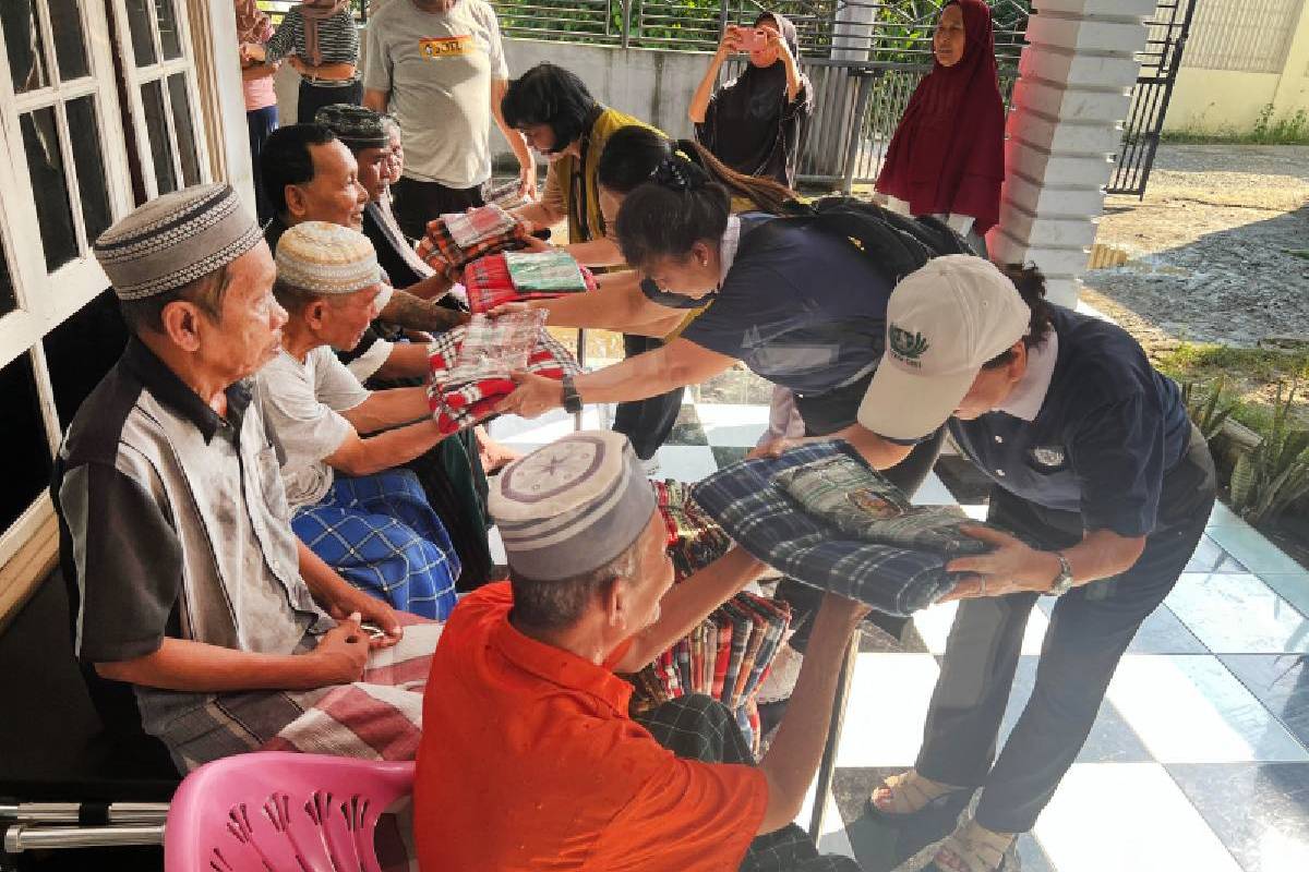 Bantuan Bencana Banjir di Sumatera: Mengalirkan Cinta Kasih di Tengah Banjir