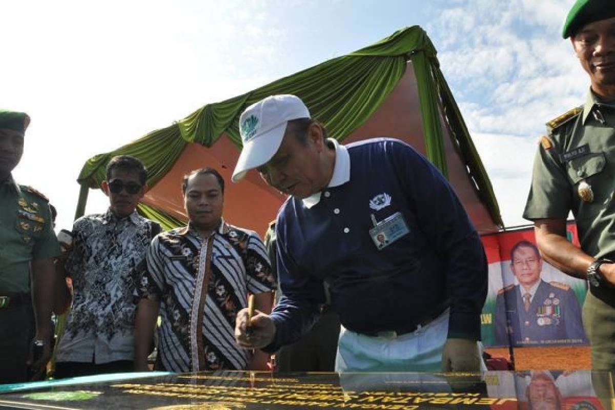 Peresmian Jembatan Simpay Asih Sungai Cilaki