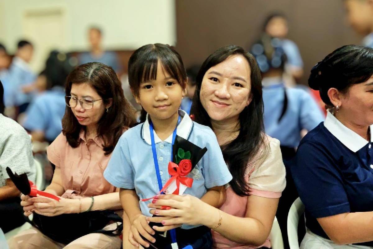 Wujud Nyata Bakti Kepada Orang Tua