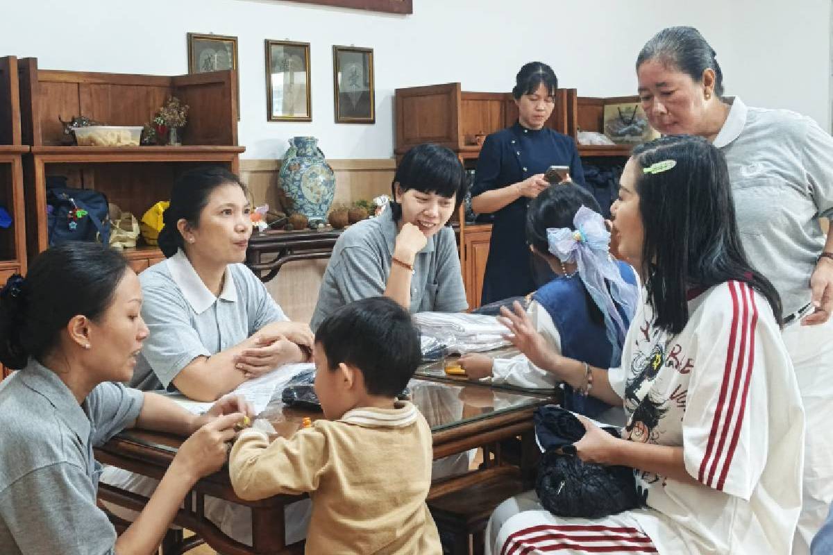Menanamkan Karakter Mulia Melalui Kelas Budi Pekerti