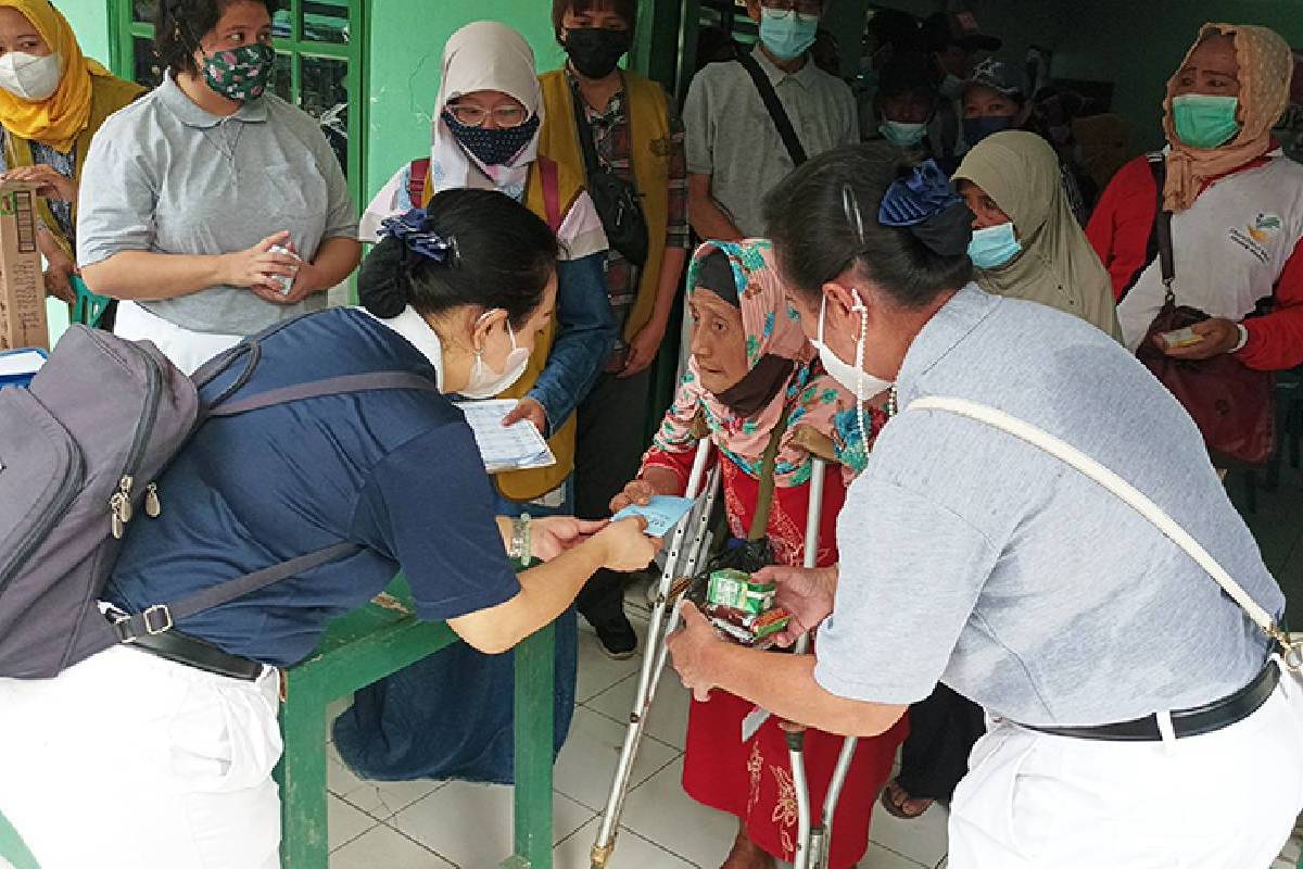 Cinta Kasih untuk Warga Kampung Gubukan