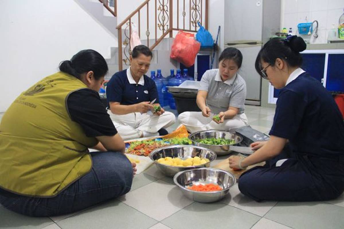 Bulan Tujuh Penuh Berkah 