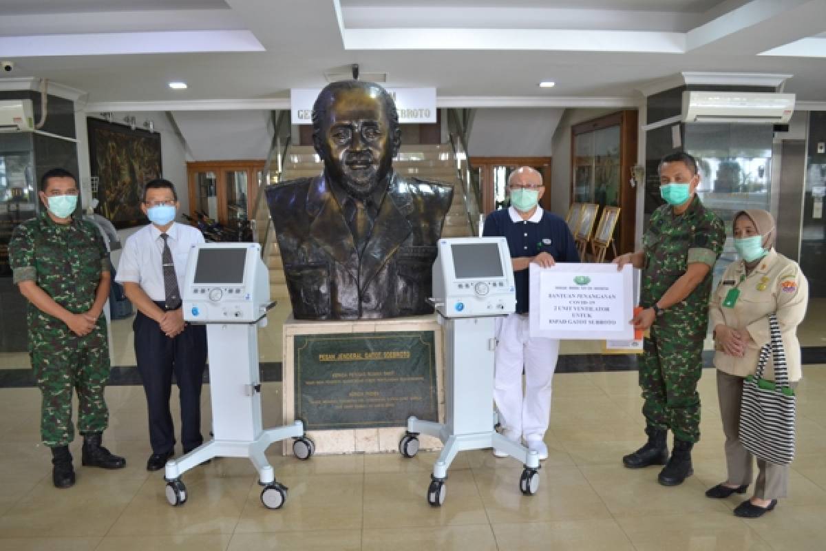 Satu Juta Masker dan Rapid Test Kit untuk Indonesia