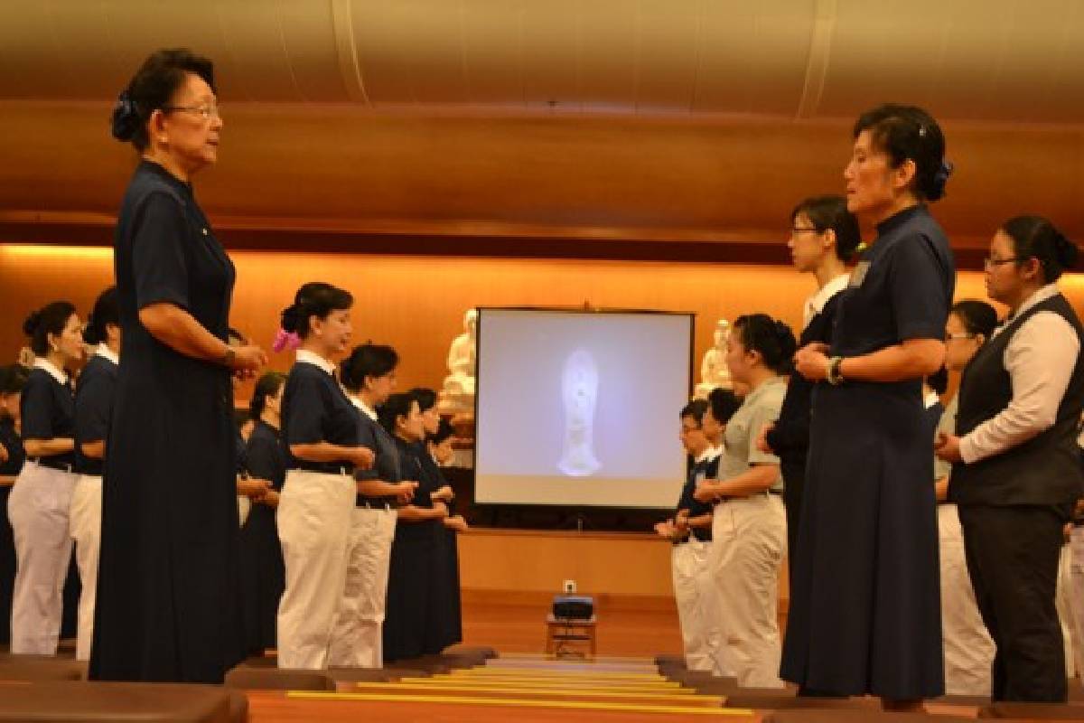 Peringatan 49 Tahun Tzu Chi