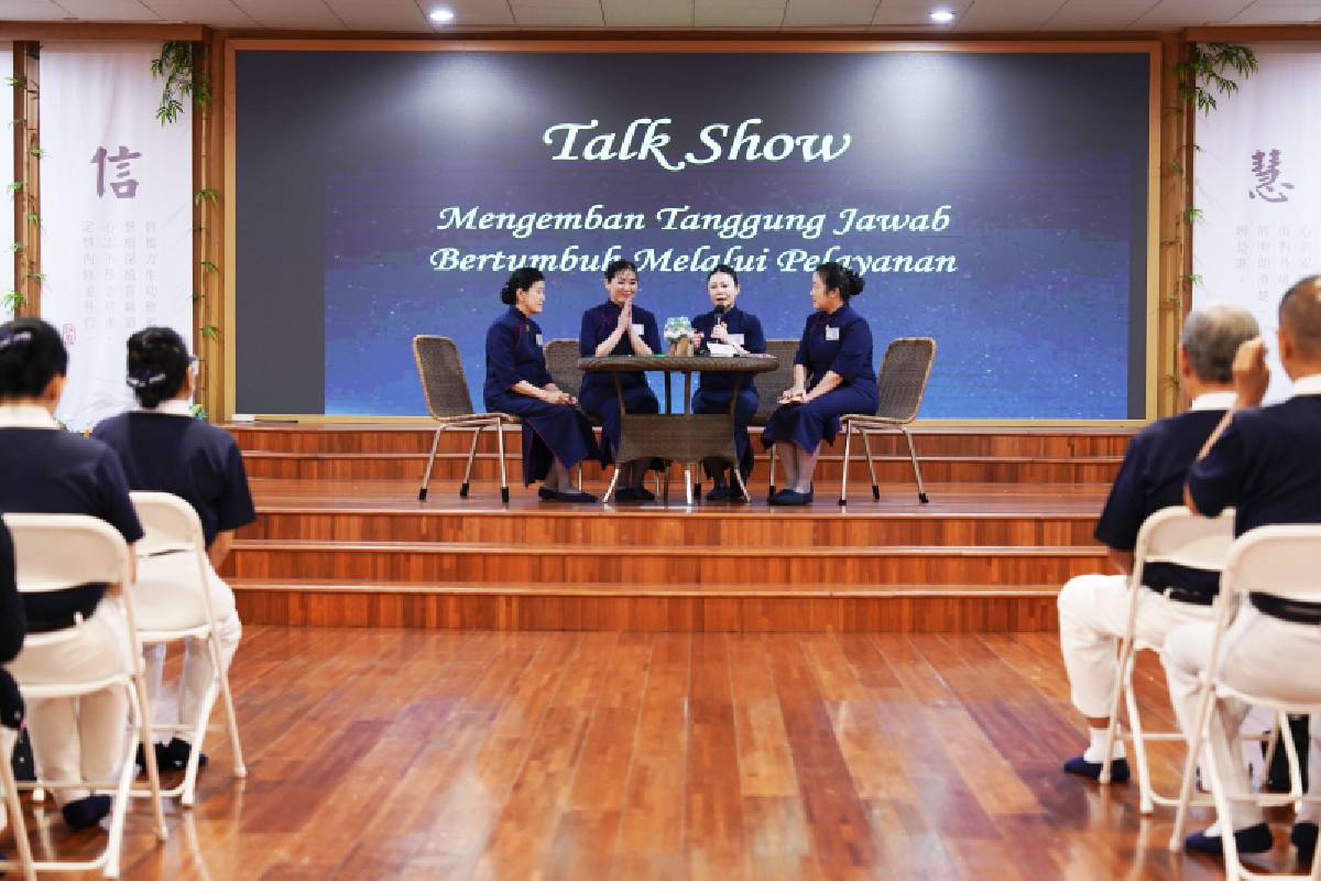 Melalui Pembinaan Diri, Relawan Tzu Chi Perkuat Tekad Bodhisatwa dalam Melayani