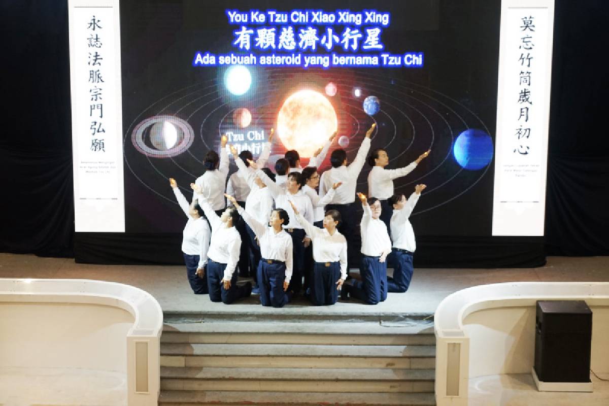 Pemberkahan Akhir Tahun 2025:  Berdoa dan Bersumbangsih di Tanjung Pinang