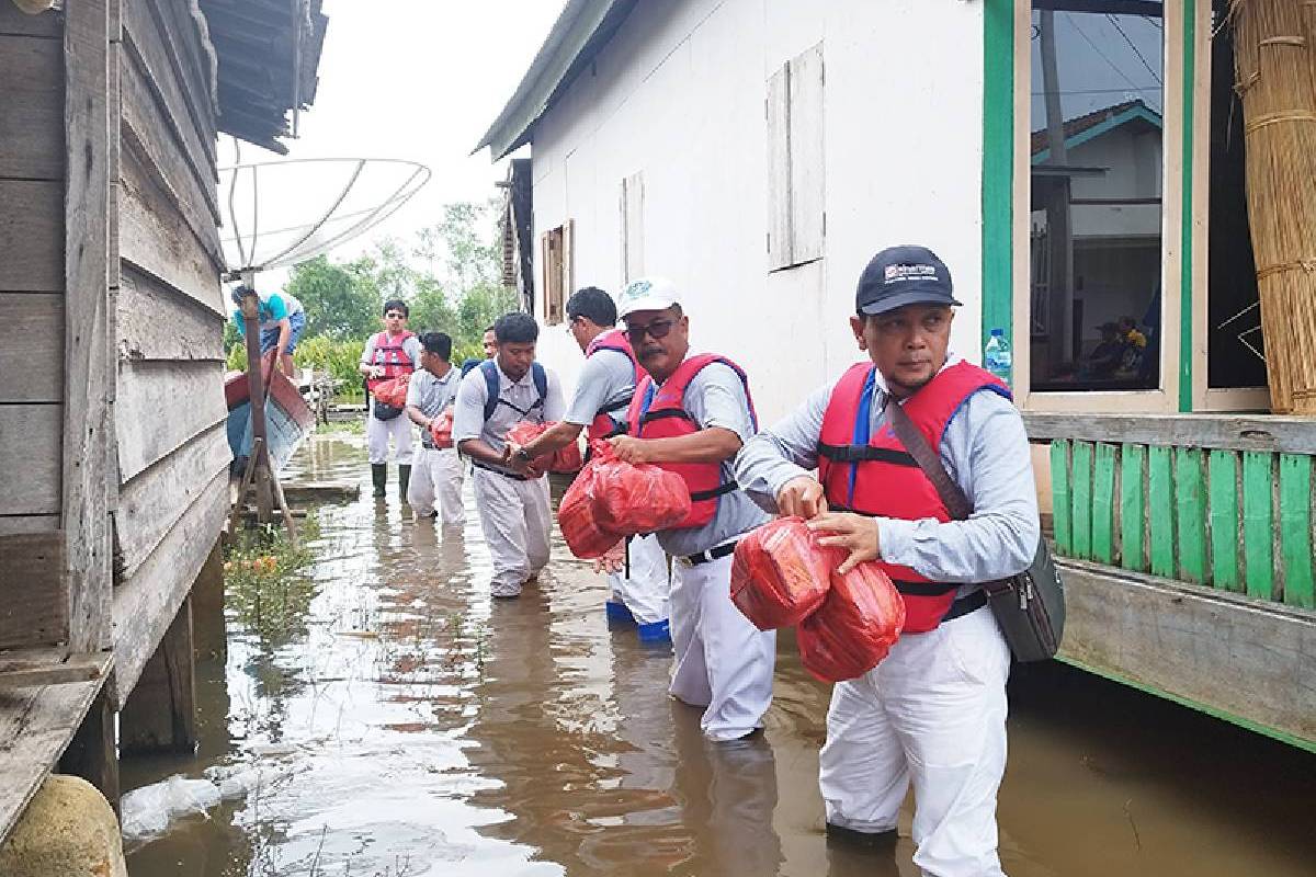 Ringankan Warga Desa Talang Batu yang terdampak banjir