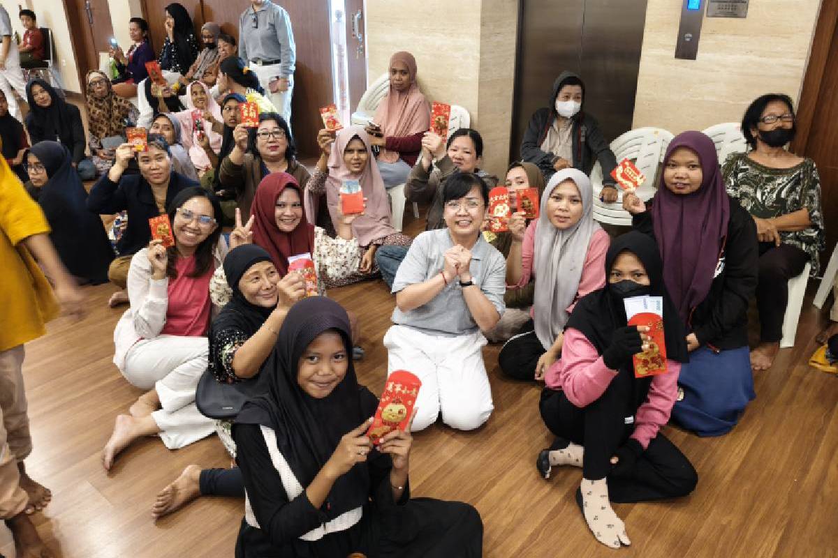 Imlek Penuh Makna Bersama Gan En Hu Tzu Chi Pekanbaru