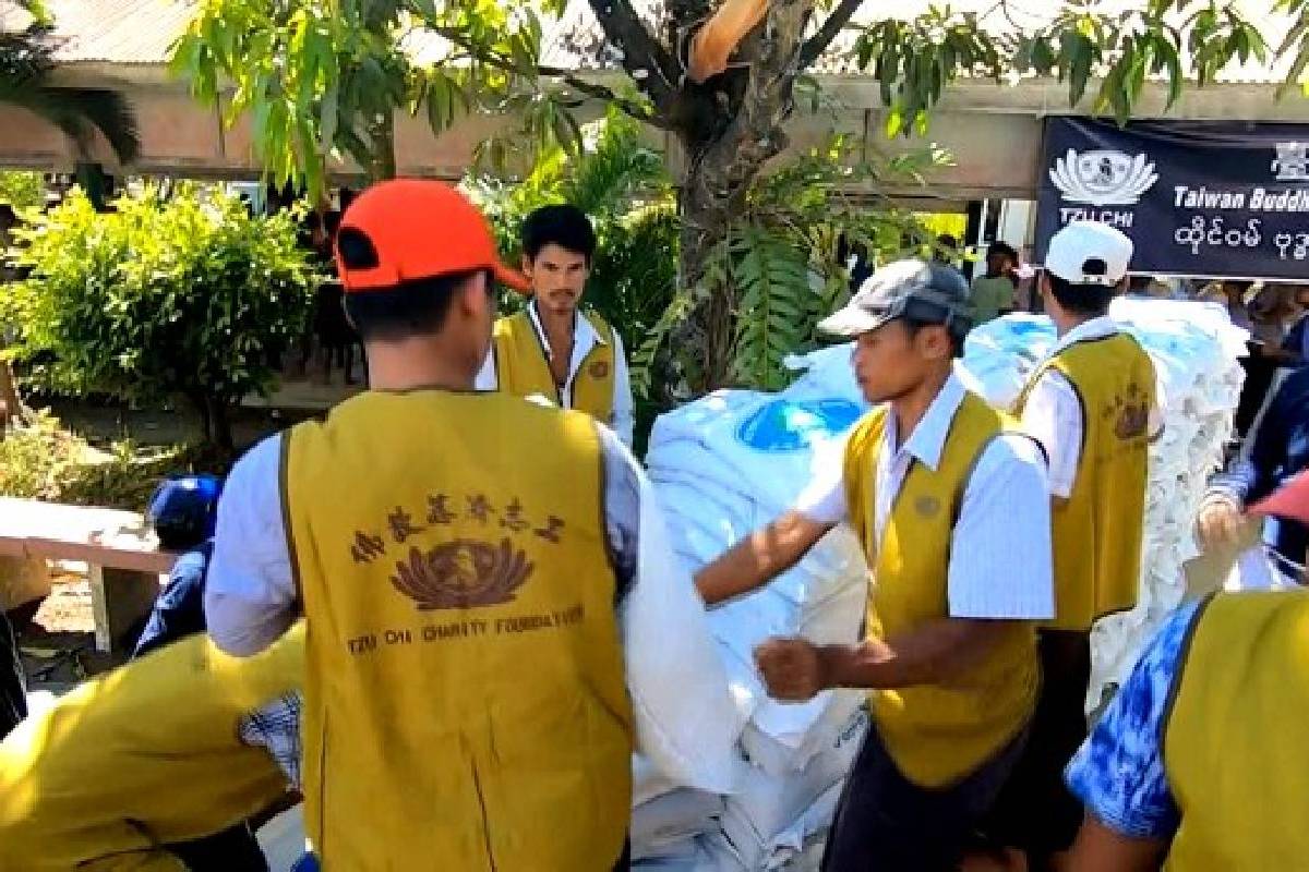 Ceramah Master Cheng Yen: Menyalurkan Bantuan dengan Welas Asih dan Kebijaksanaan