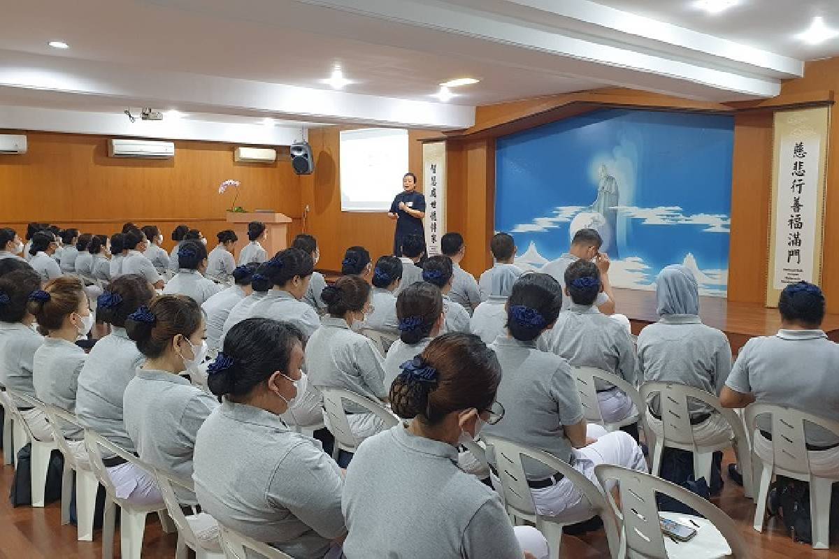 Menghimpun Kebajikan, Meningkatkan Jiwa Kebijaksanaan