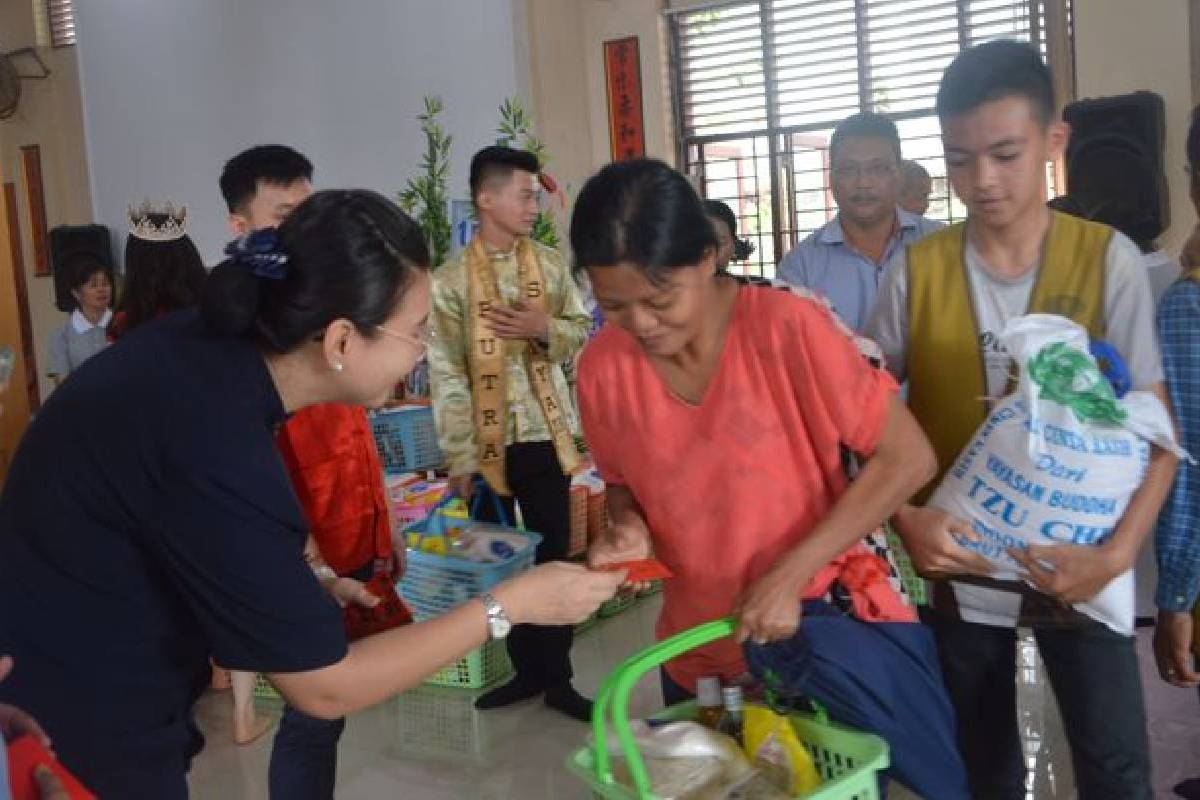 Bersatu Hati dalam Menebar Benih Kebajikan