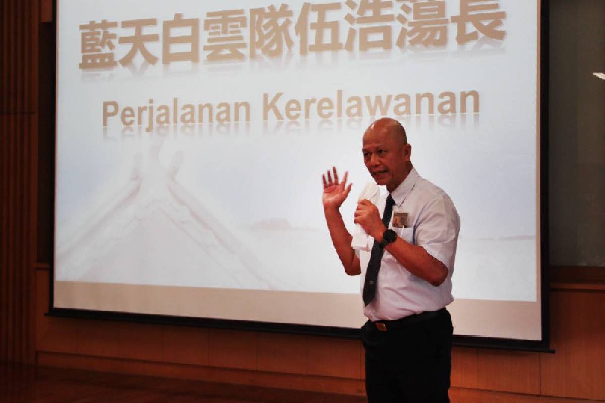 Meniti Jalan Bodhisatwa dalam Keindahan Budaya Humanis
