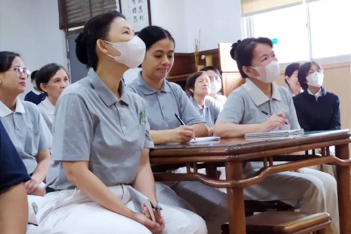 Xun Fa Xiang: Saat Dharma Menyapa Jiwa