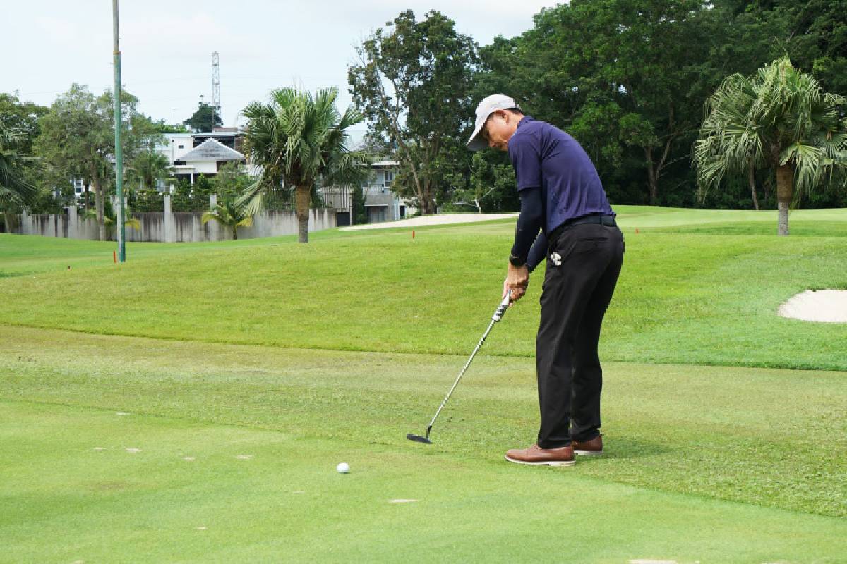 Bersumbangsih Lewat Turnamen Golf Amal 