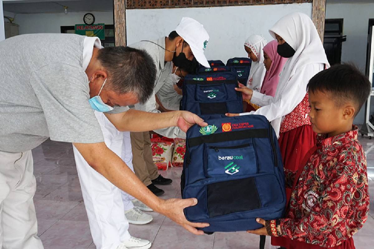 Beasiswa Pendidikan Bagi Anak di Semeru