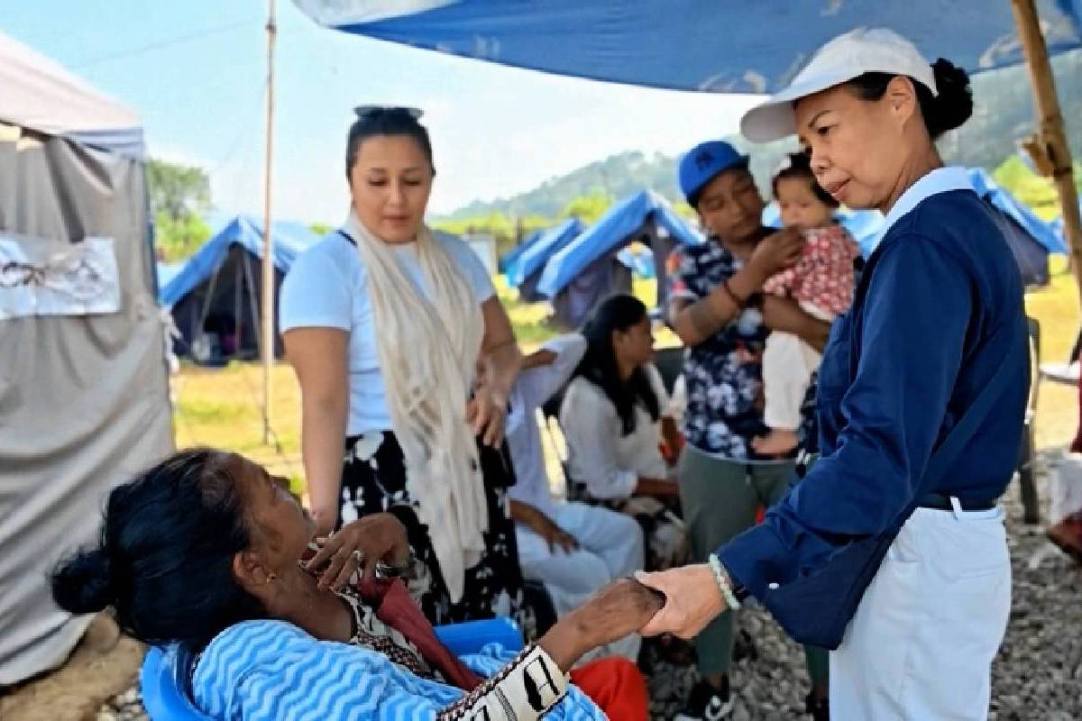 Ceramah Master Cheng Yen: Menyebarkan Dharma dengan Perpaduan Enam Kondisi Pendukung  