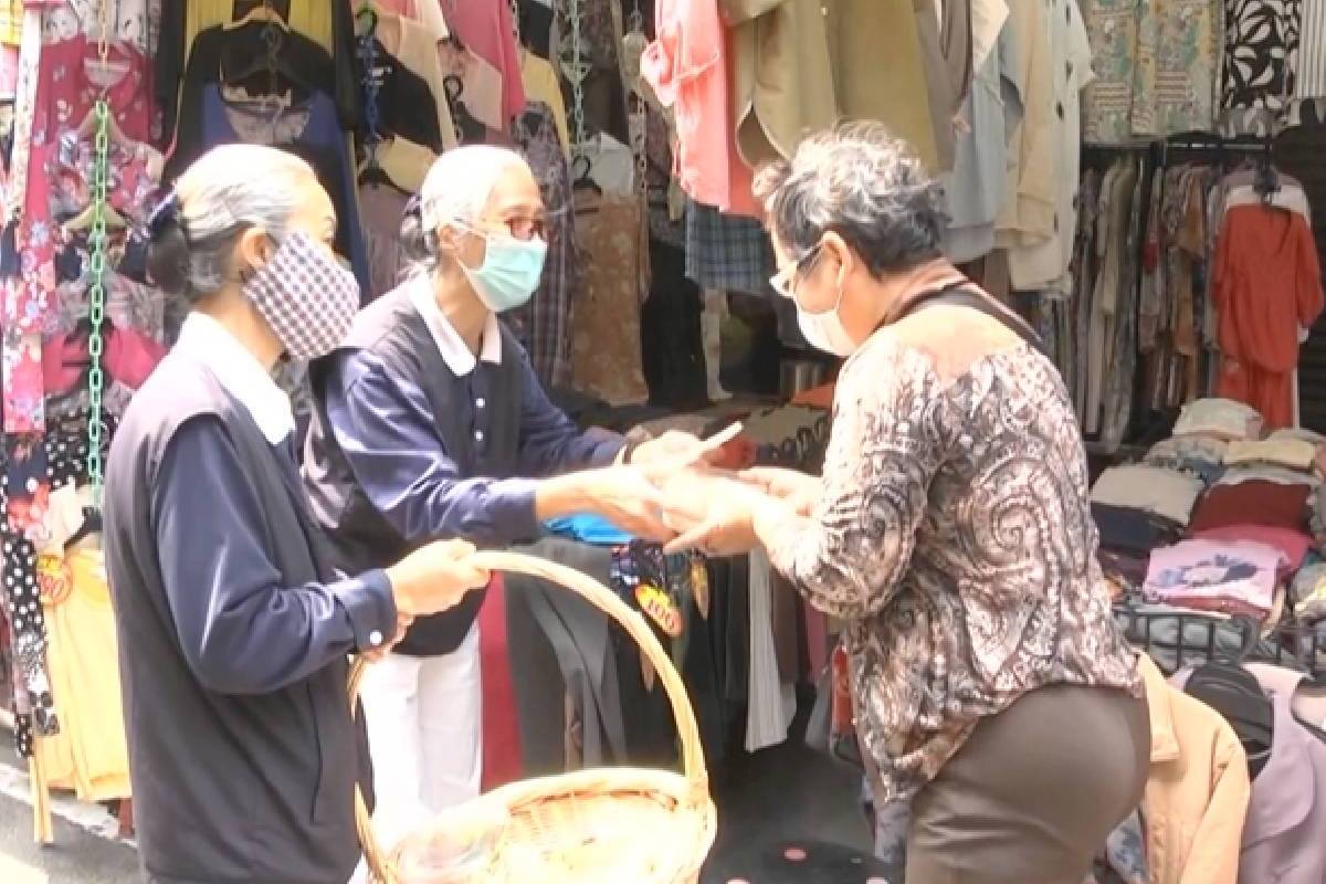 Ceramah Master Cheng Yen: Tekun Bertobat dan Membangkitkan Kesadaran