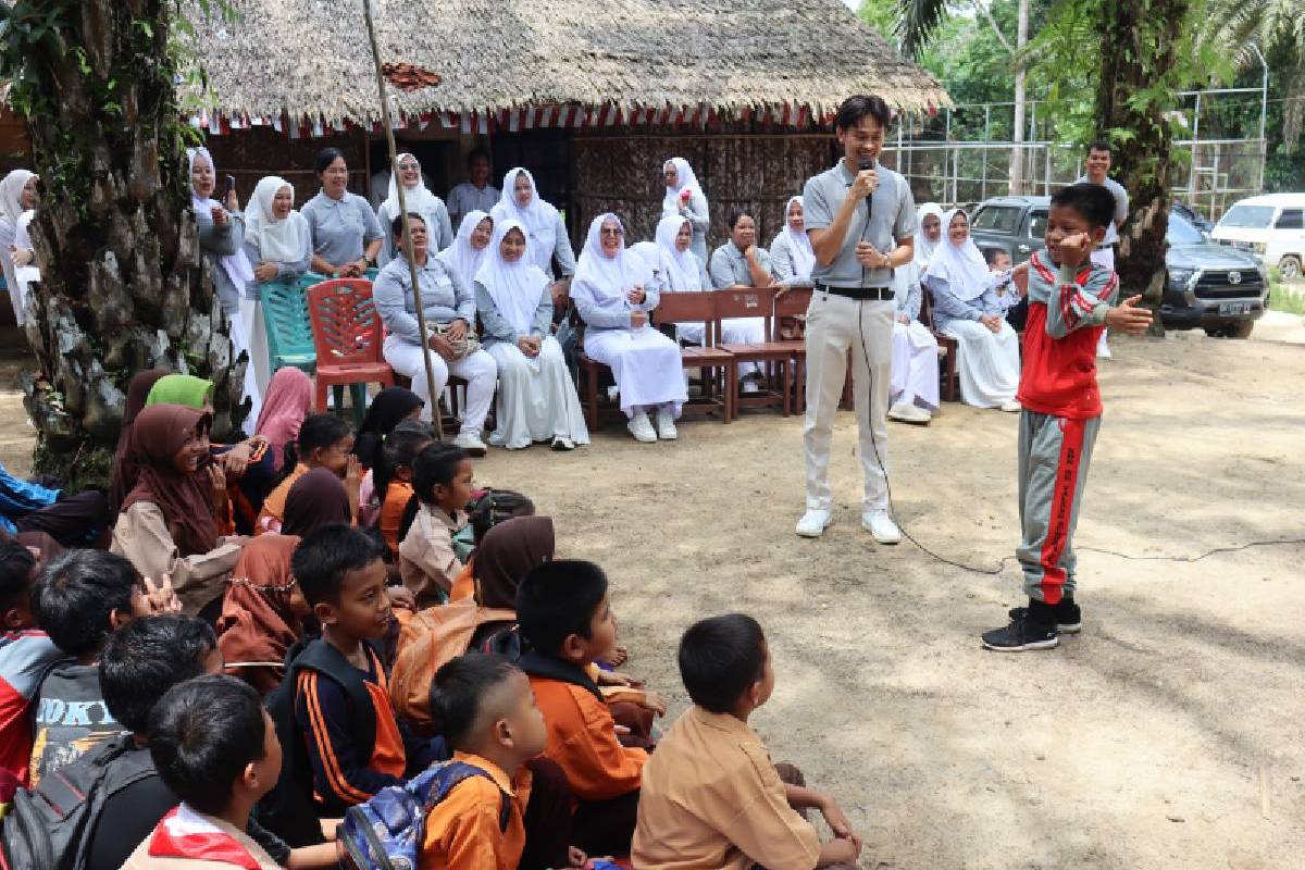 Perhatian untuk Anak-Anak Suku Talang Mamak