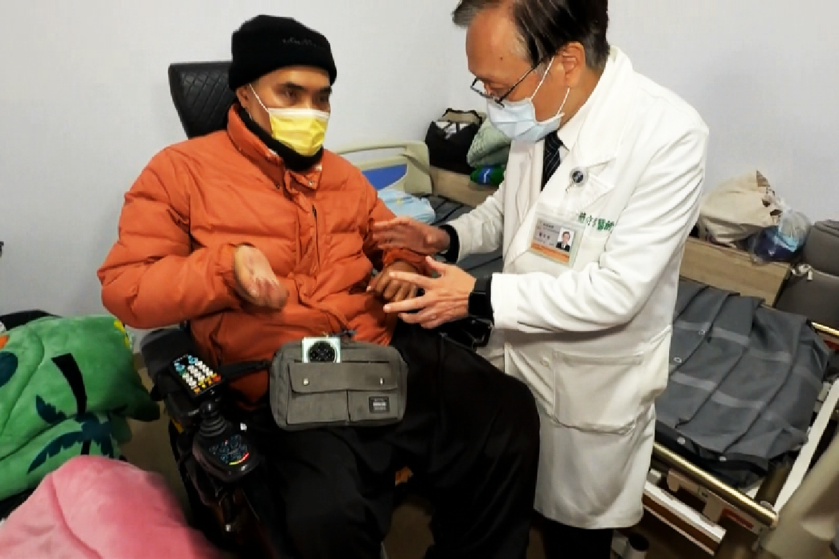 Ceramah Master Cheng Yen: Tim Medis Memberikan Kehangatan dengan Kebajikan dan Cinta Kasih