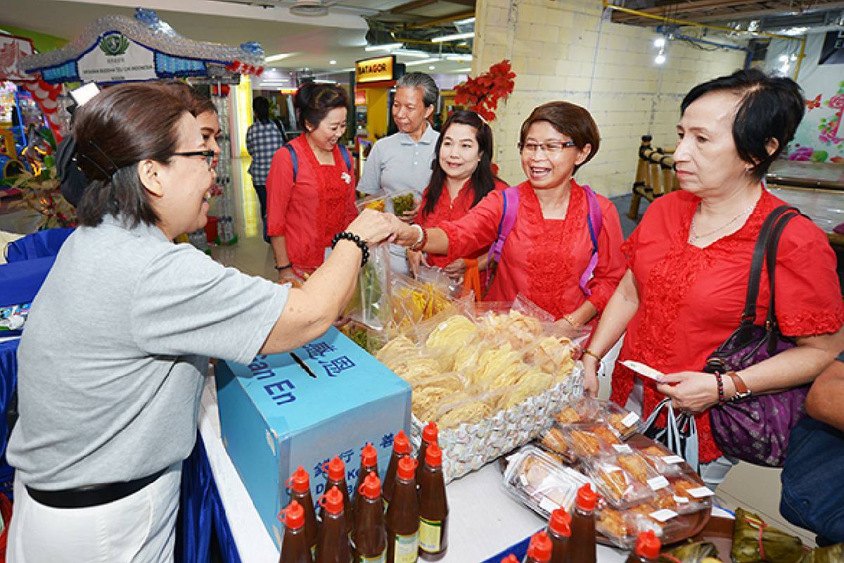 Bazar Vegetarian di Kota Hujan