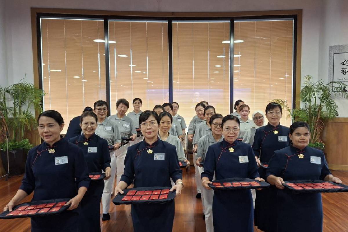 Merawat Pelita Ketulusan dalam Perjalanan Enam Puluh Tahun Tzu Chi