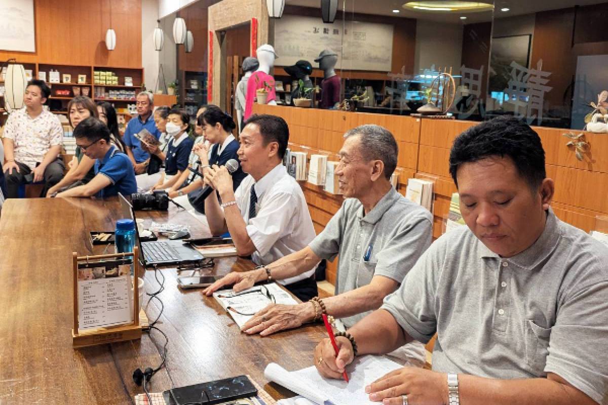Menggali Pesan Kehidupan dalam Bedah Buku Membeli Kebijaksanaan
